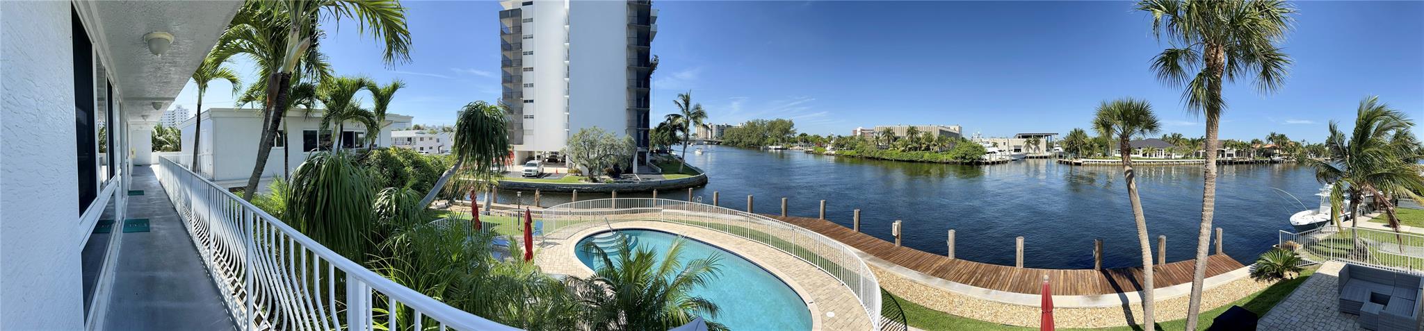 1705 N Riverside Dr 8