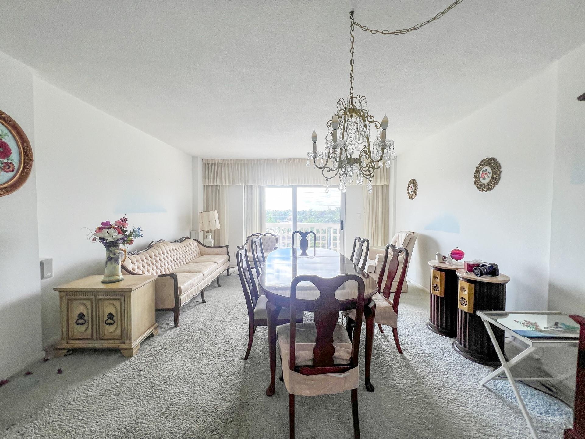 CORAL LAKE TOWER CONDO - Residential