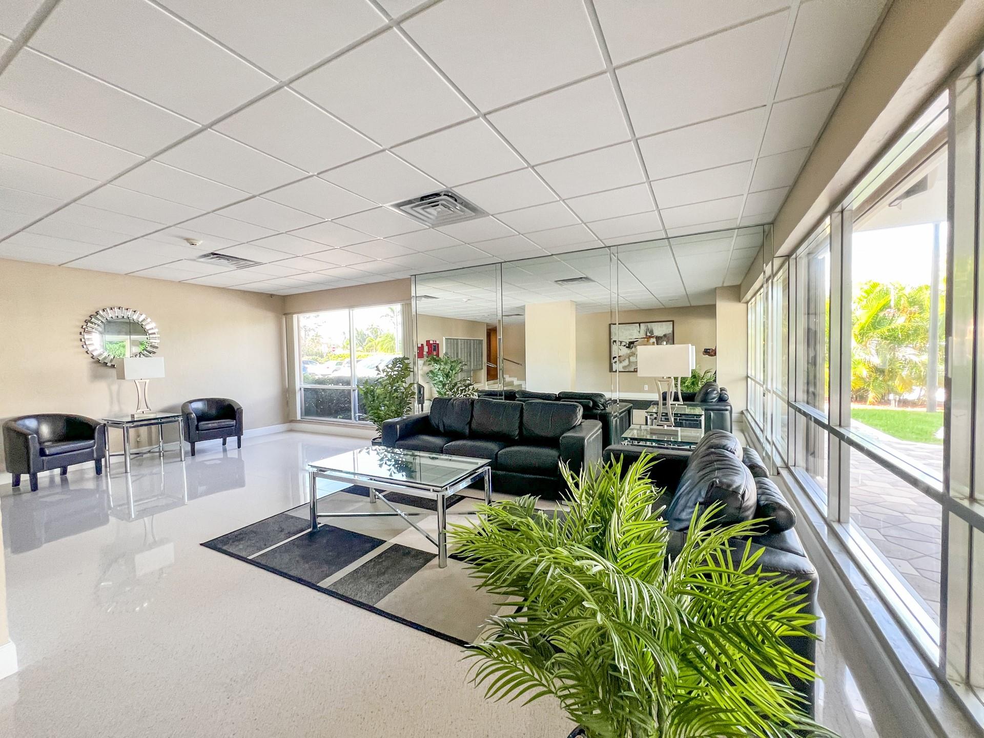 CORAL LAKE TOWER CONDO - Residential