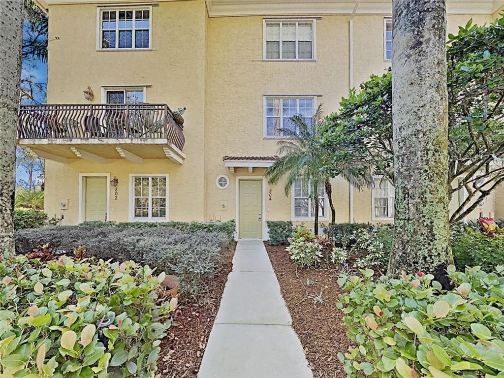 Photo of 804 University Blvd Blvd, Jupiter, FL 33458 (MLS # F10345856)