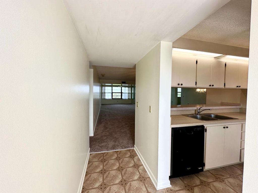 Photo of 3507 Village Boulevard #405, West Palm Beach, FL 33409 (MLS # R10958271)