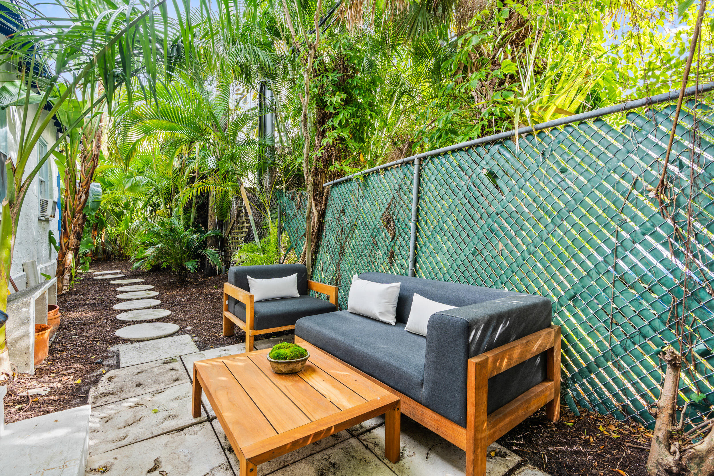 BUNGALOW PARK ADD - Residential