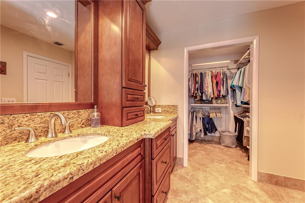 BOCA MADERA UNIT 3 - Residential