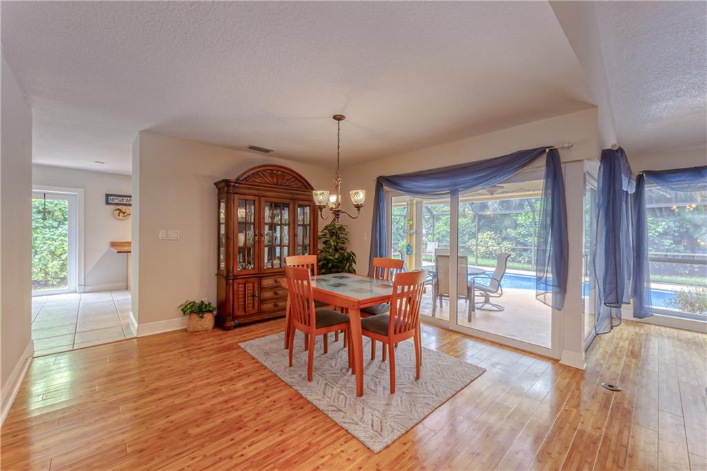 BOCA MADERA UNIT 3 - Residential