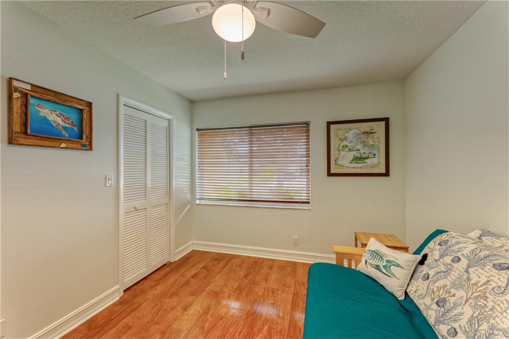 BOCA MADERA UNIT 3 - Residential