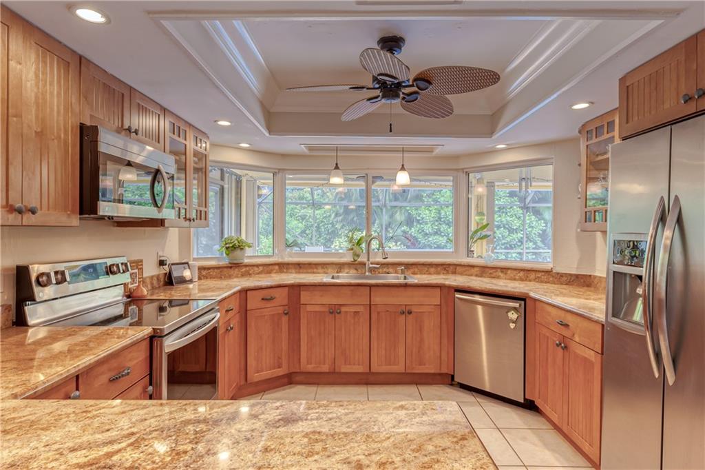 BOCA MADERA UNIT 3 - Residential