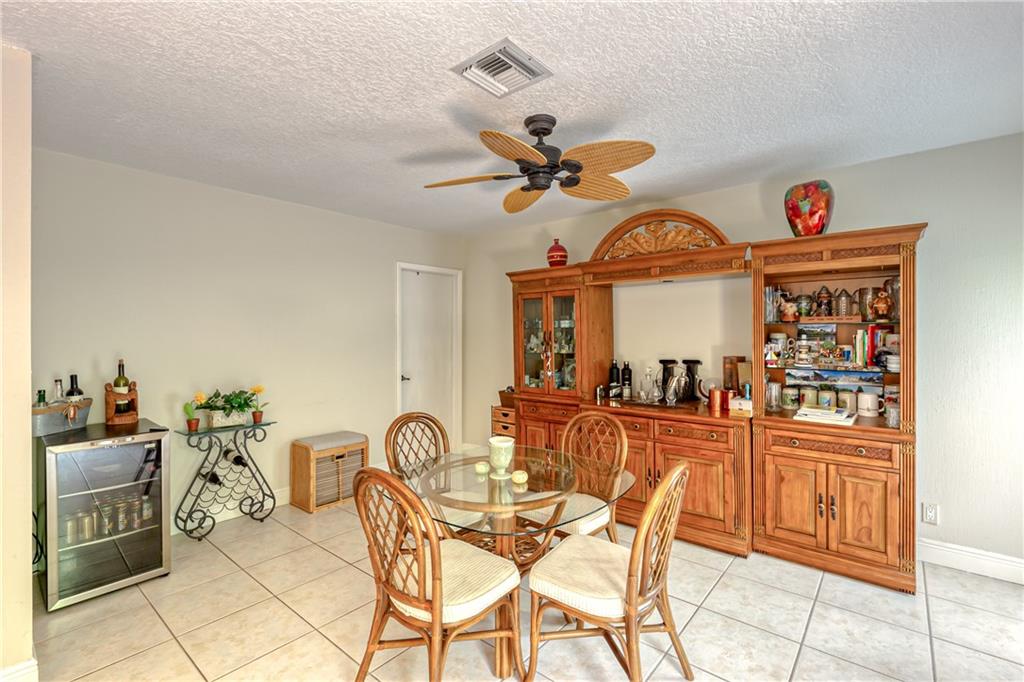 BOCA MADERA UNIT 3 - Residential