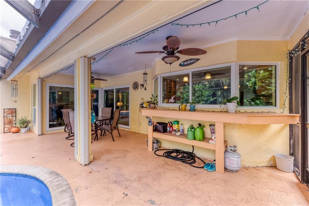 BOCA MADERA UNIT 3 - Residential