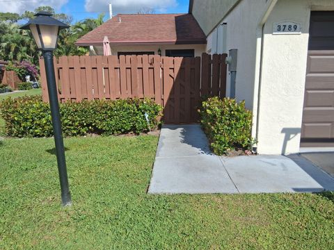 Palm Beach County Townhouses and Villas 41 3789 Cocoloba Lane Boynton Beach FL 33436