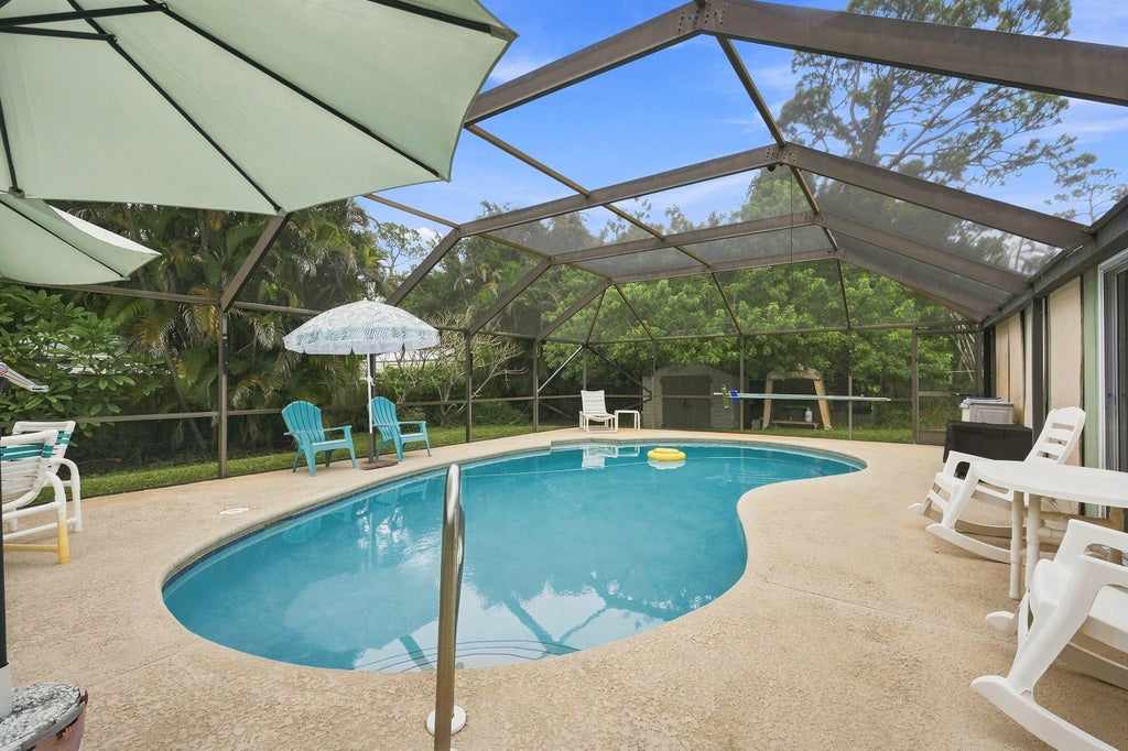 Photo of 1681 SE 14TH Street, Stuart, FL 34996 (MLS # B26074952)