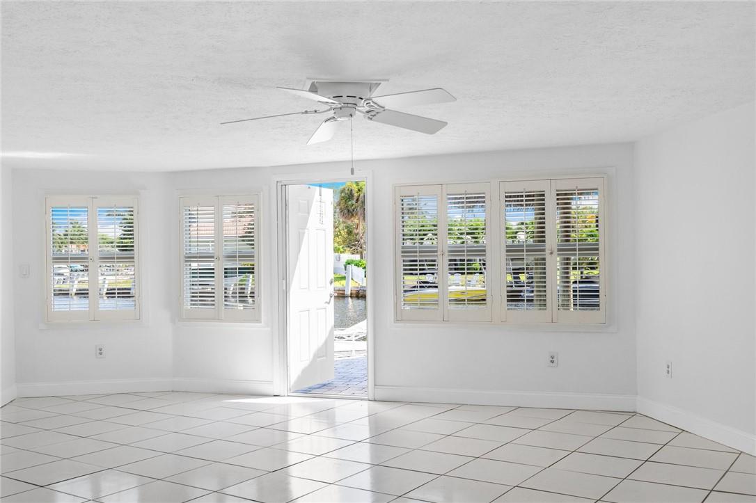 GARDEN ISLES - Residential