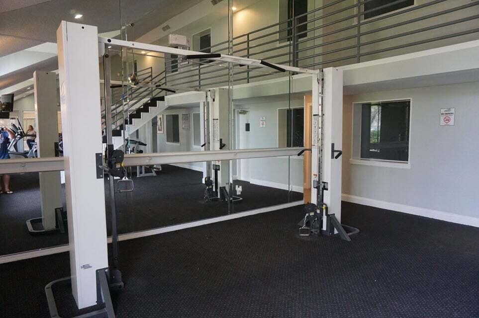 PONTE VERDE AT PALM BEACH LAKES CONDO - Residential