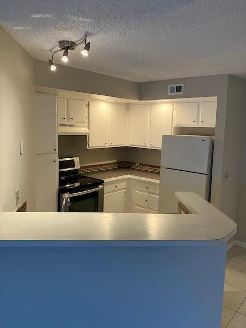 PONTE VERDE AT PALM BEACH LAKES CONDO - Residential