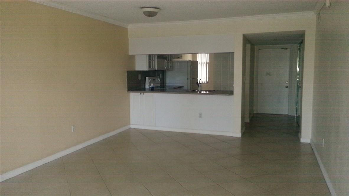 Royal Palm At Plantation - Residential Lease