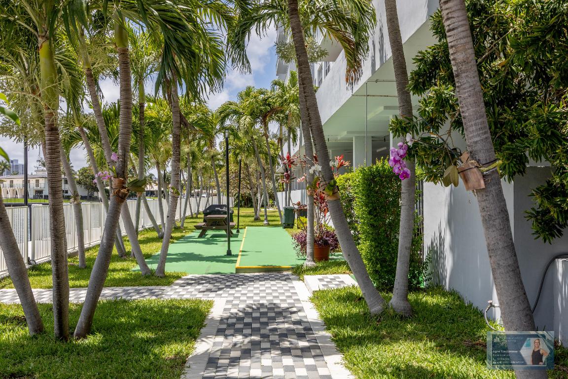 GOLDEN SURF TOWERS CONDO - Residential Lease