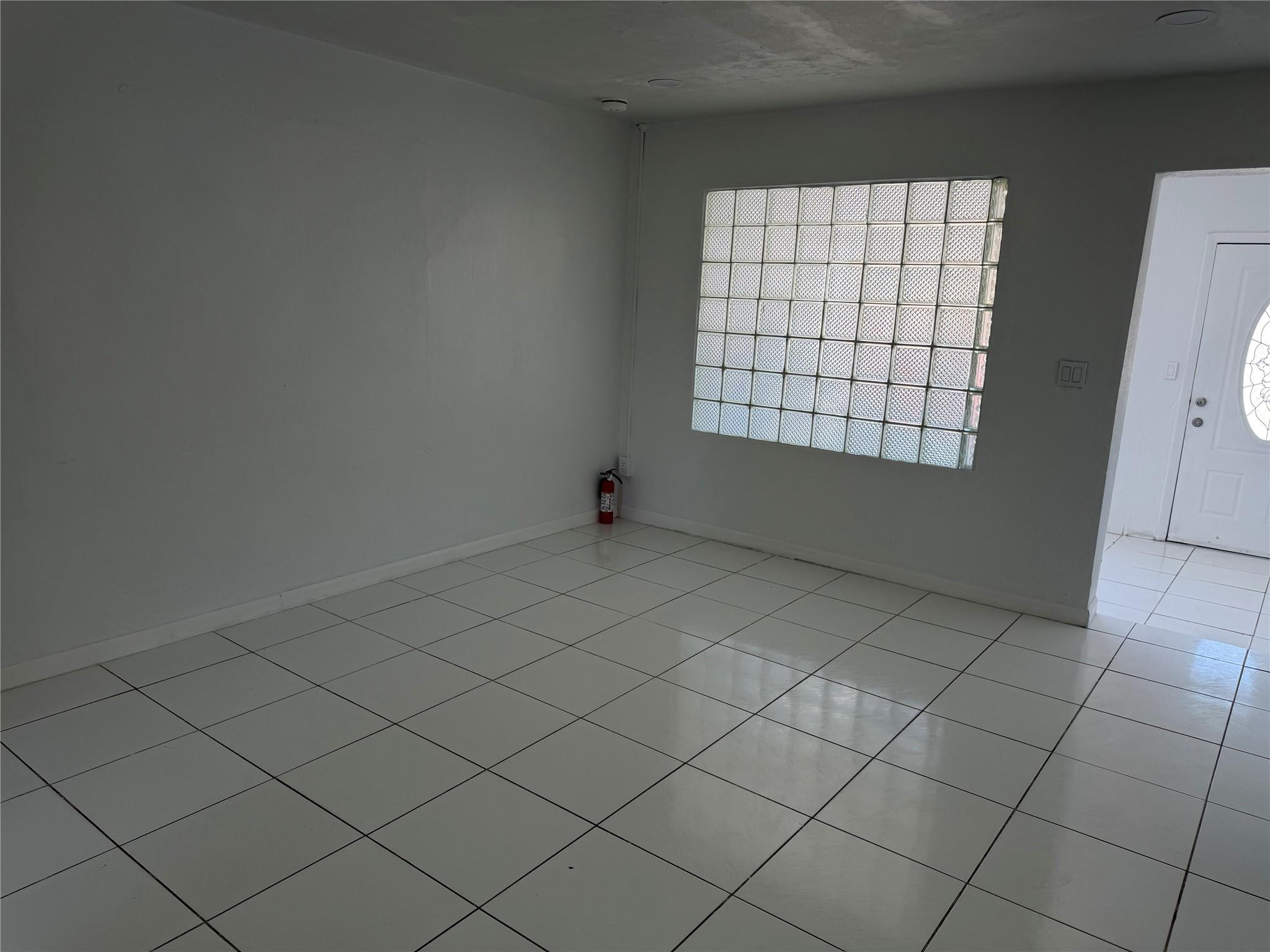 Lawndale 3rd Add - Residential Lease