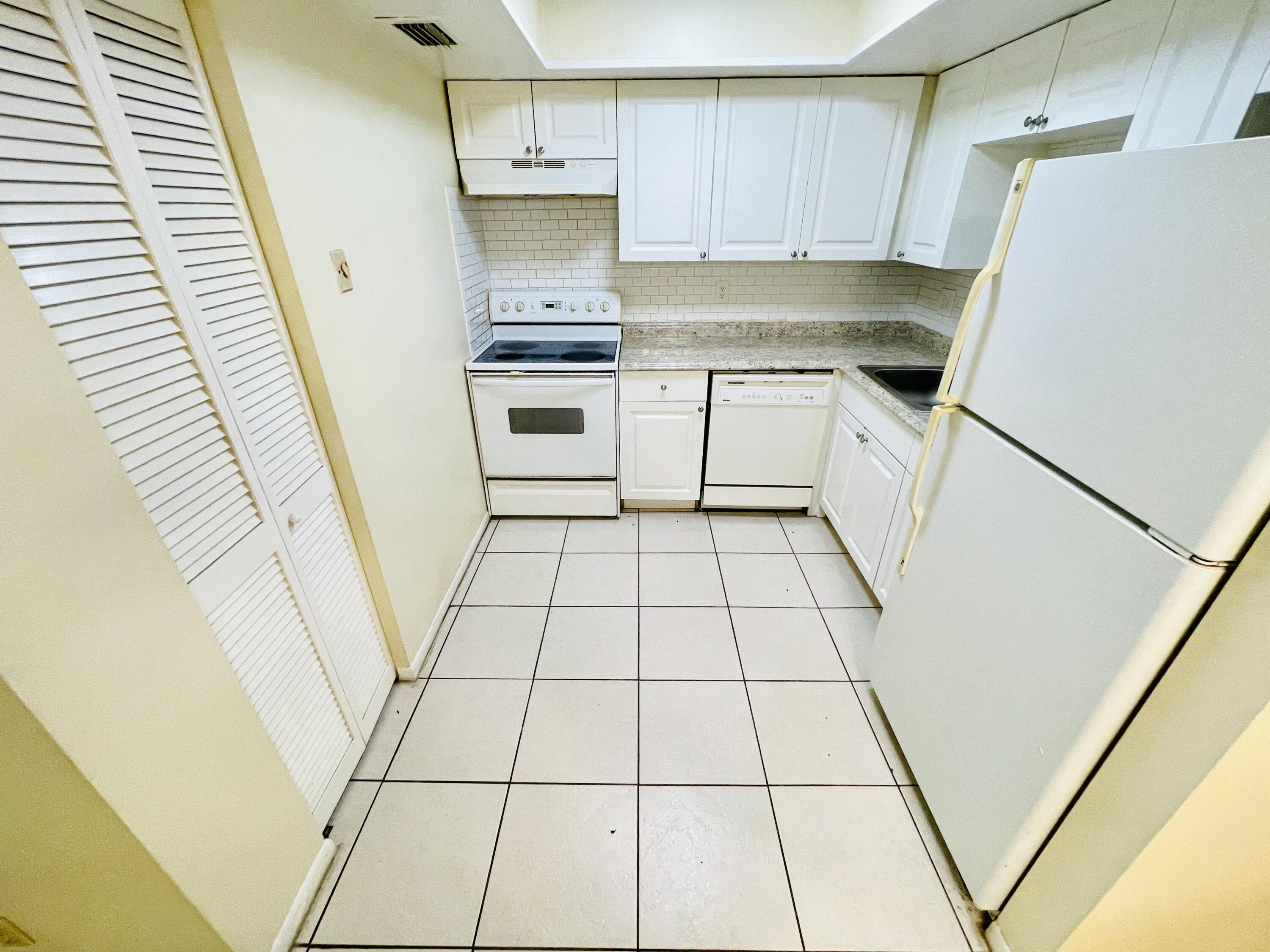 MILLWOOD - Residential Lease