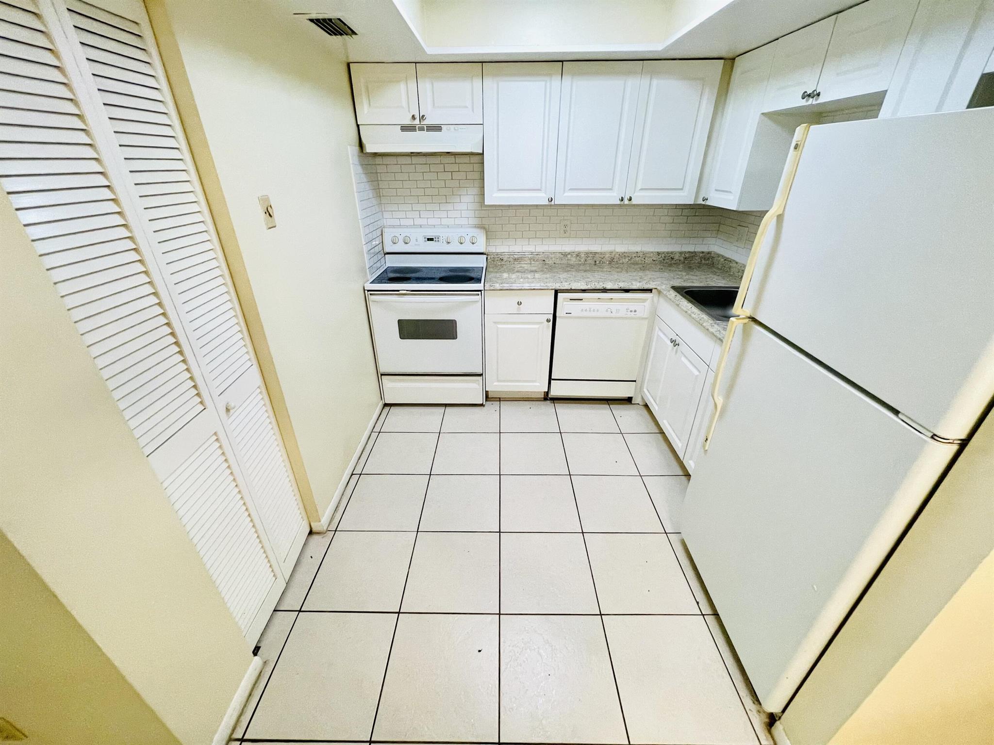 MILLWOOD - Residential Lease