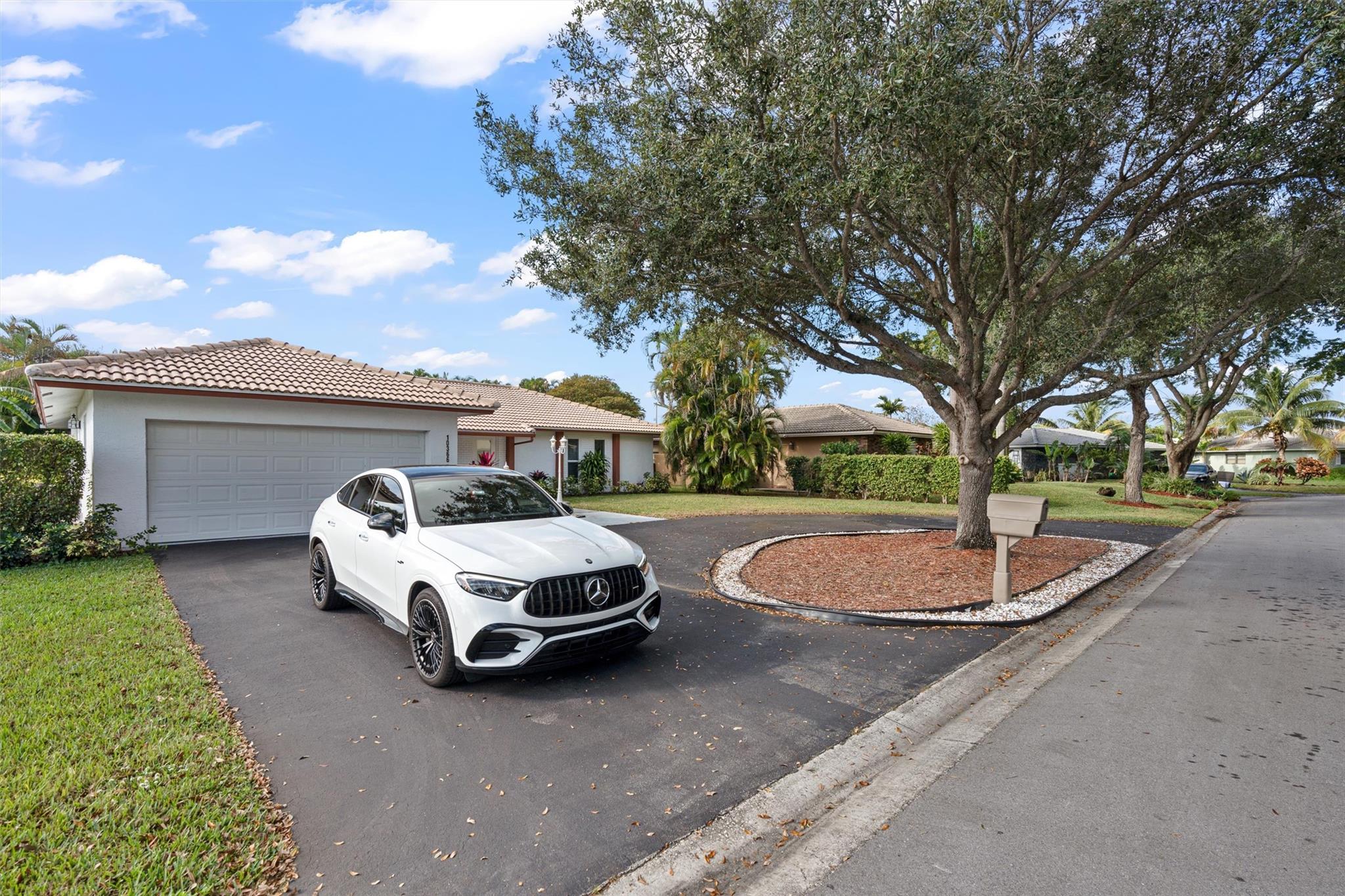 Maplewood 80-37 B - Residential