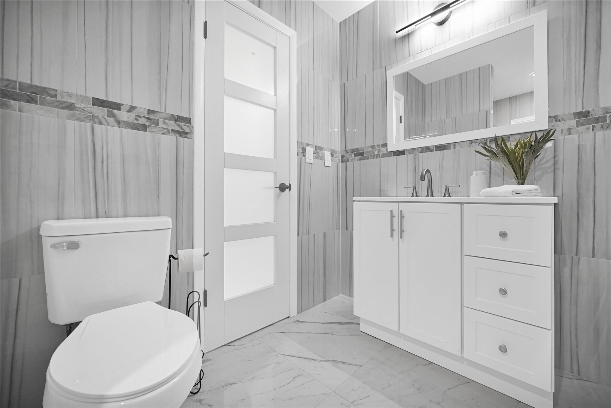 Maplewood 80-37 B - Residential