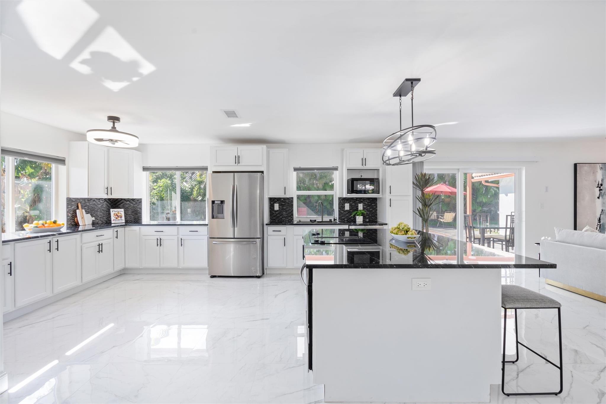 Maplewood 80-37 B - Residential