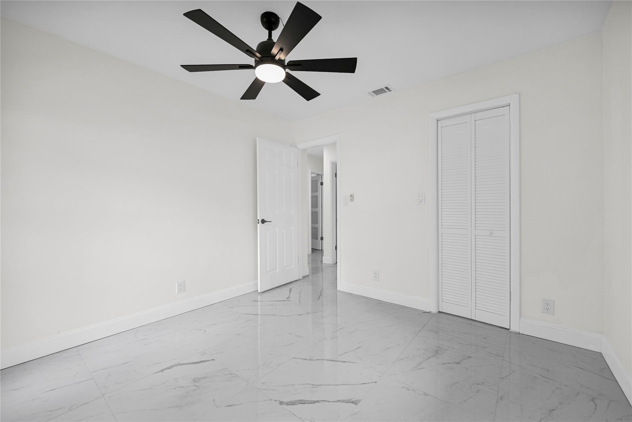 Maplewood 80-37 B - Residential