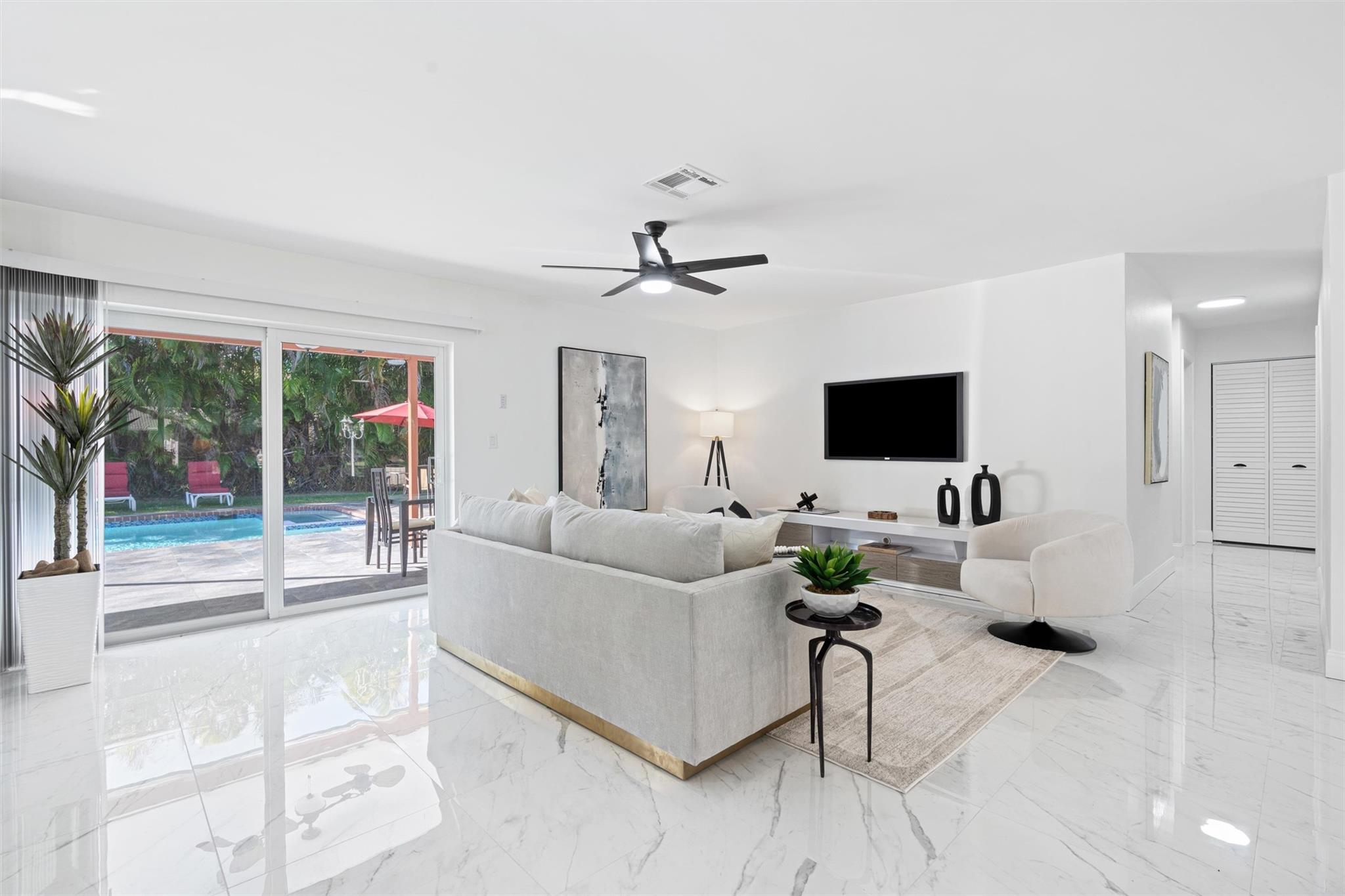 Maplewood 80-37 B - Residential