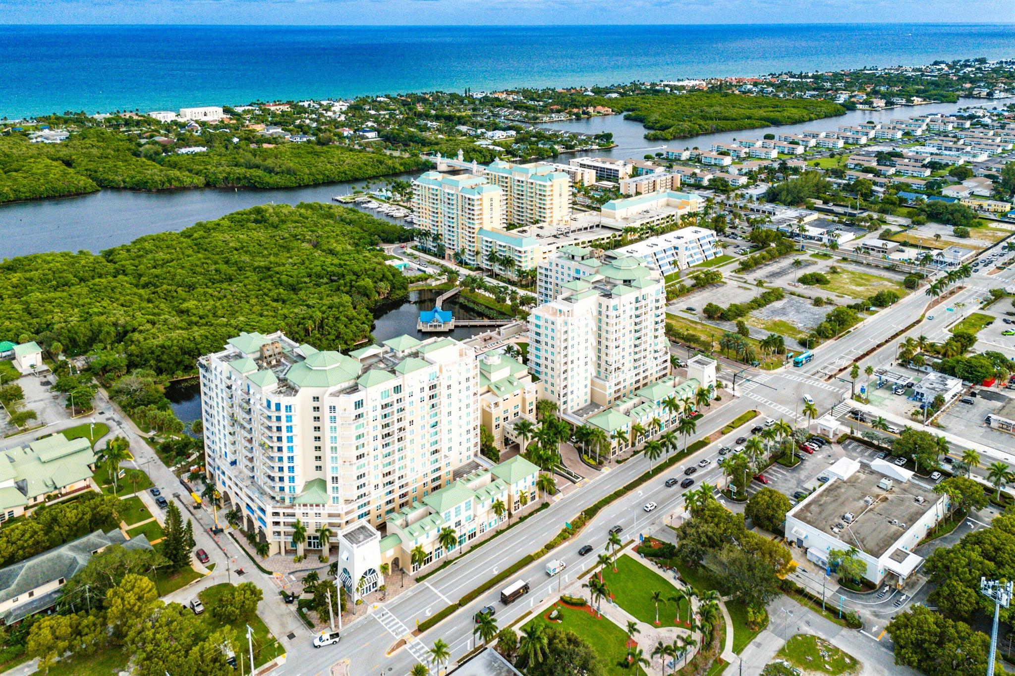 Casa Costa - Residential