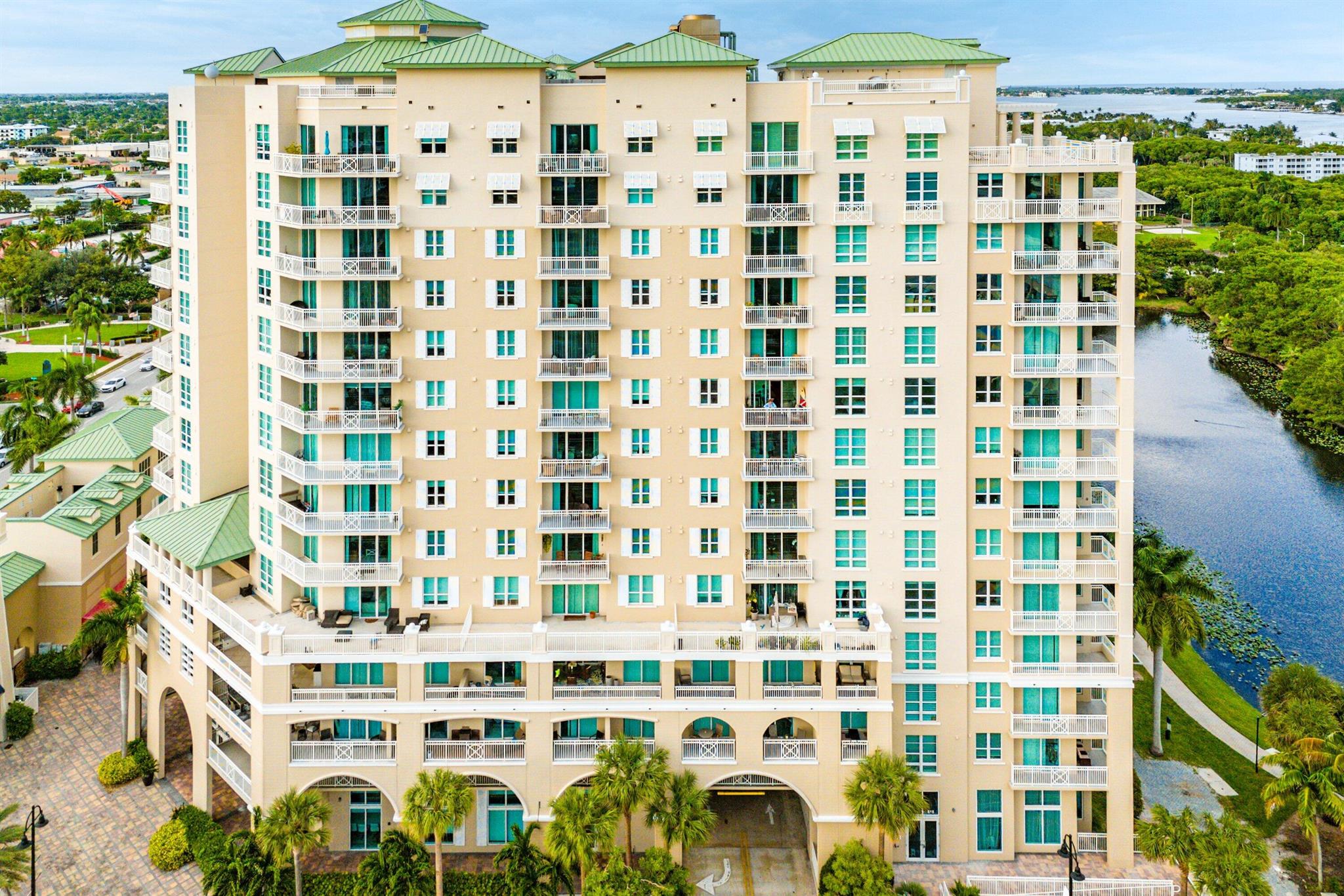 Casa Costa - Residential