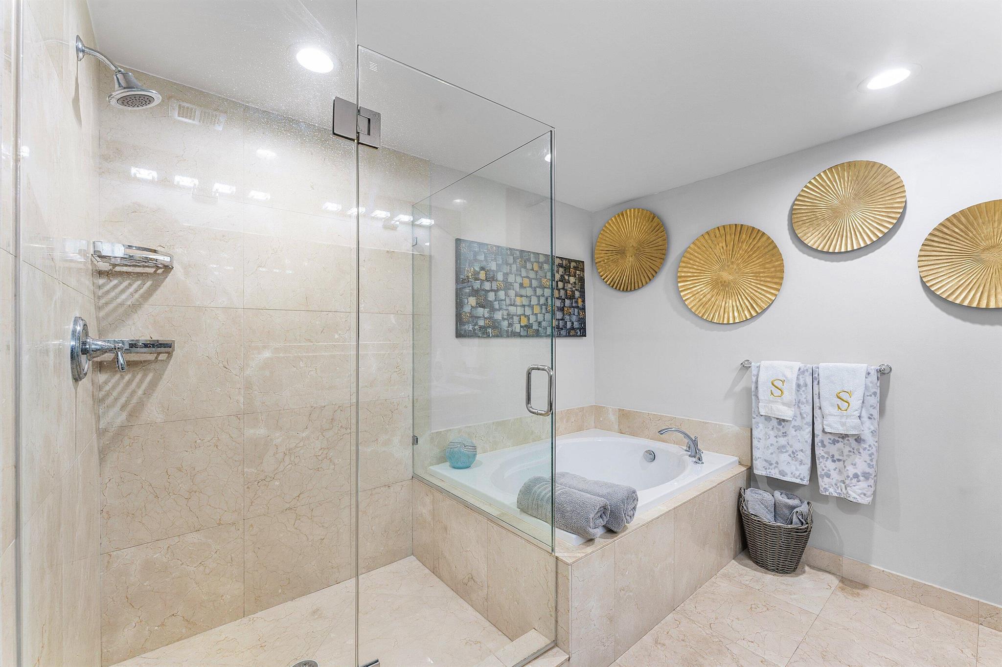 Casa Costa - Residential