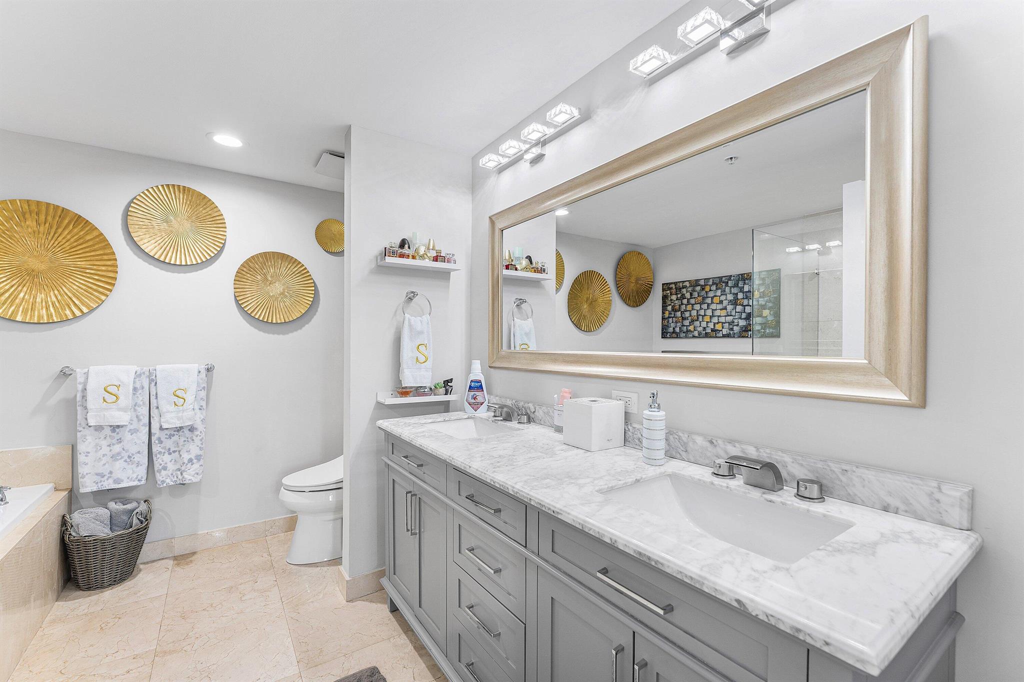 Casa Costa - Residential