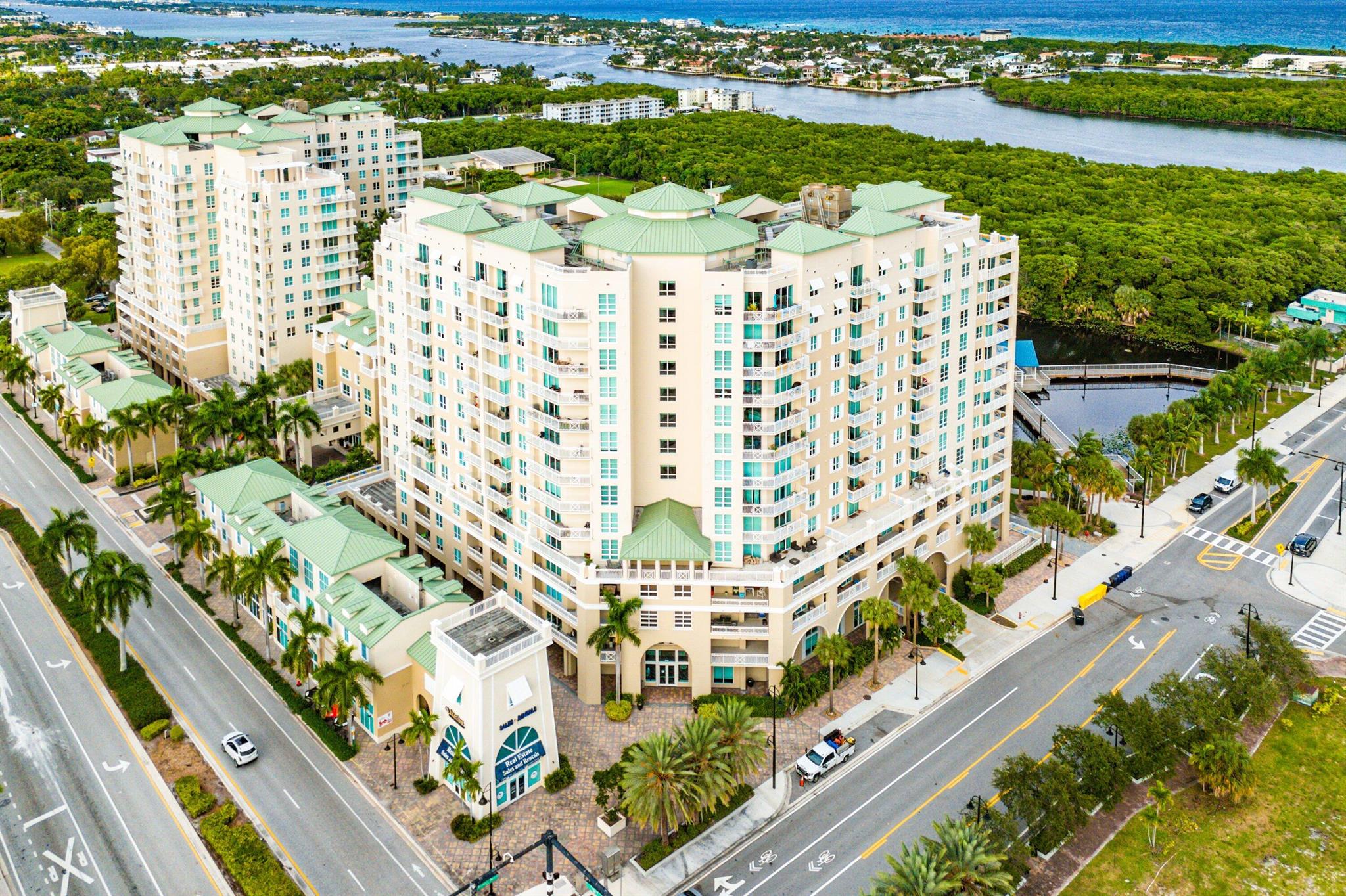 Casa Costa - Residential