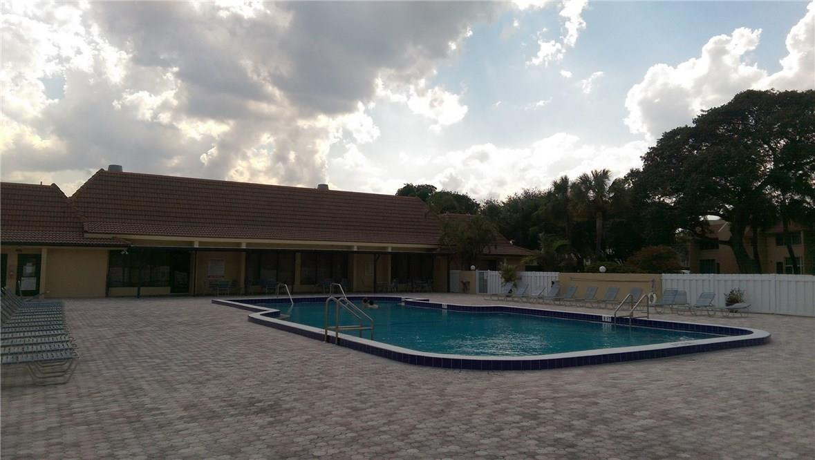 Sabal Pine East - Residential