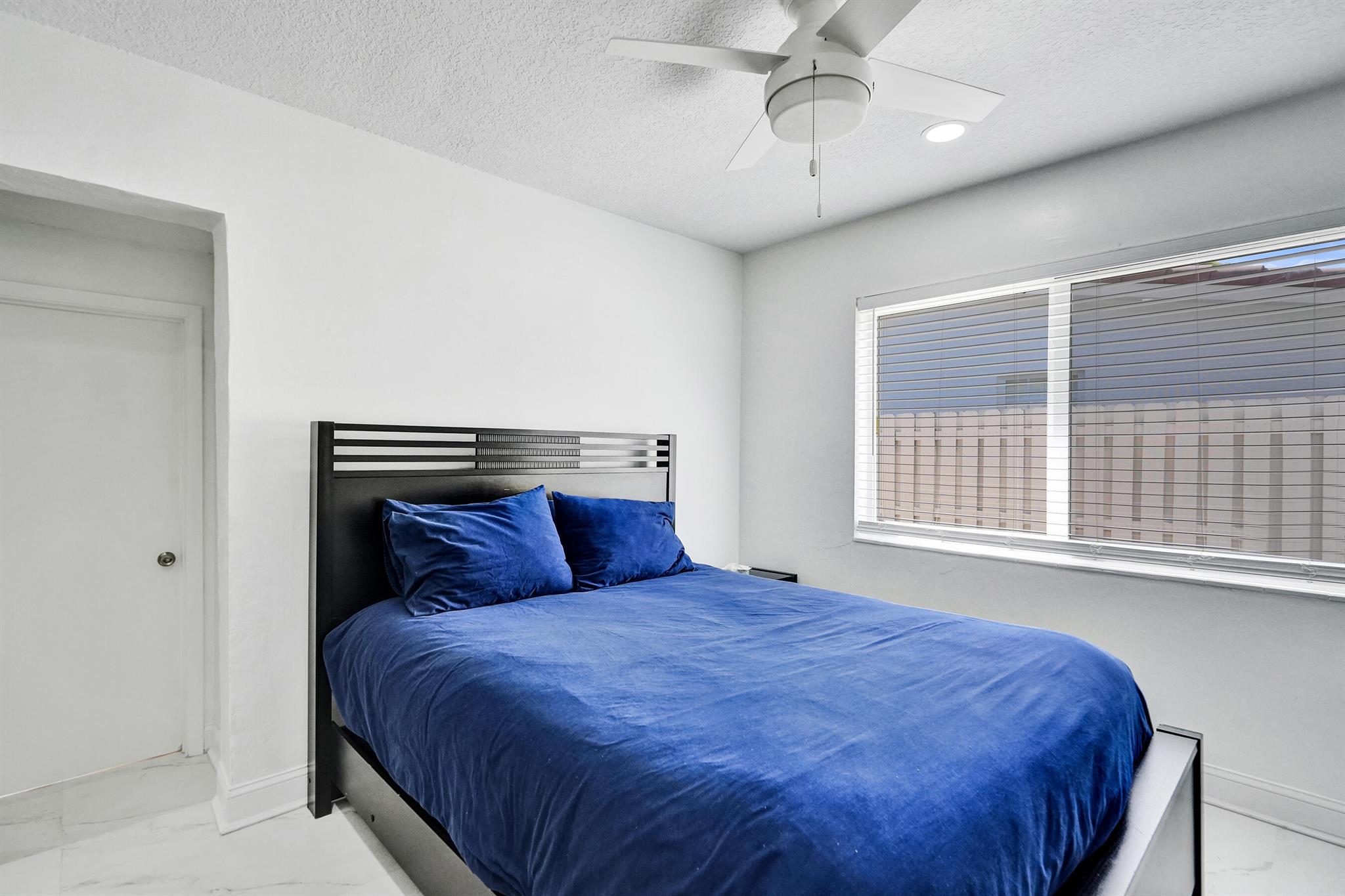 THE COVE - Residential Lease