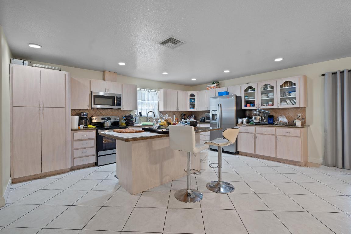 GRAMERCY PARK UNIT 4 - Residential