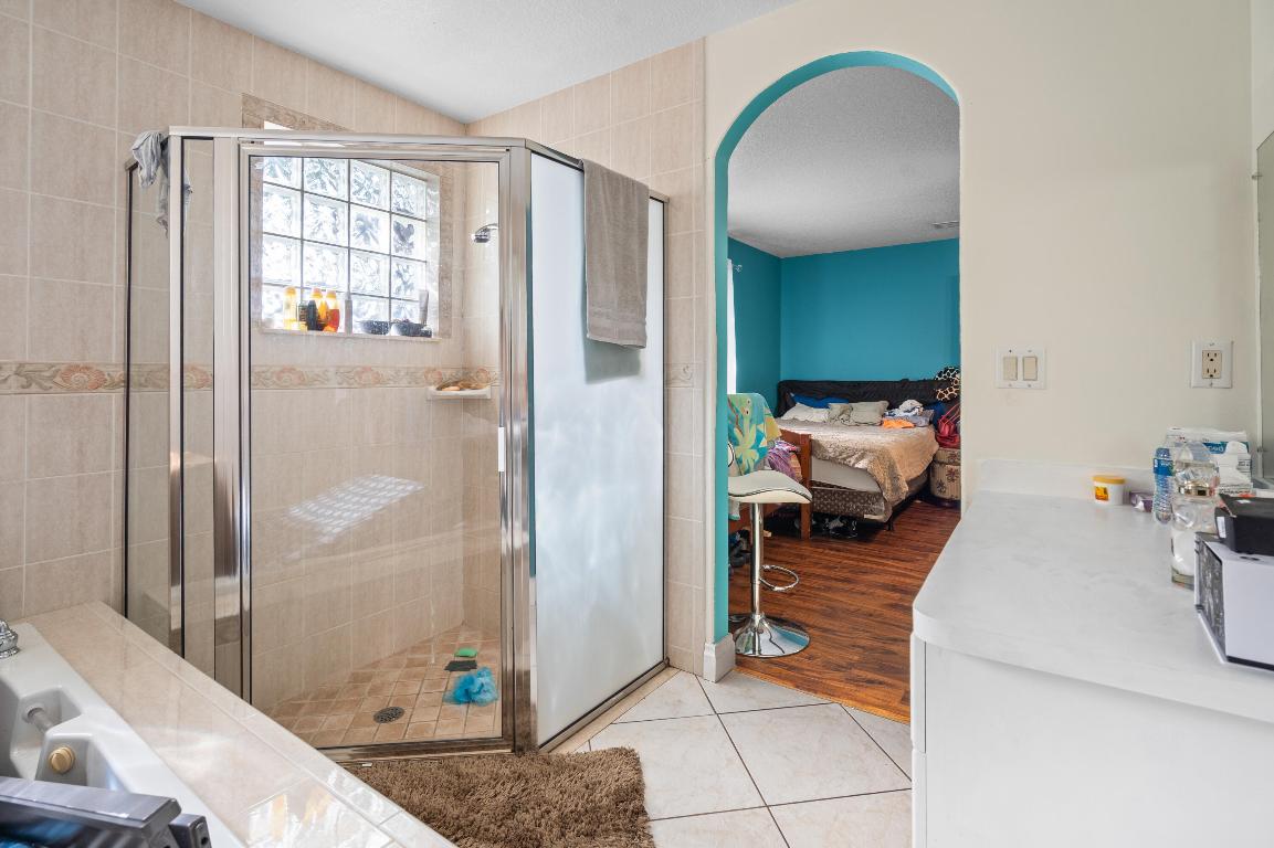 GRAMERCY PARK UNIT 4 - Residential