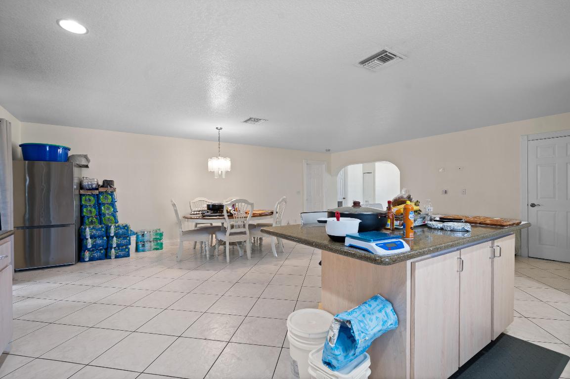 GRAMERCY PARK UNIT 4 - Residential