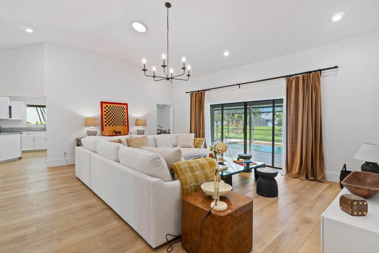 SUGAR POND MANOR OF WELLINGTON - Residential Lease