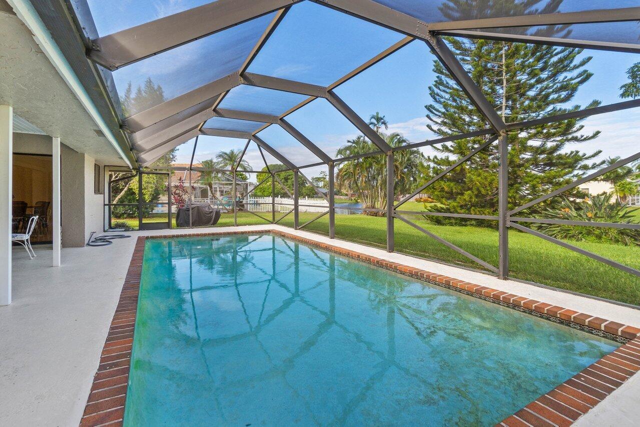 SUGAR POND MANOR OF WELLINGTON - Residential Lease