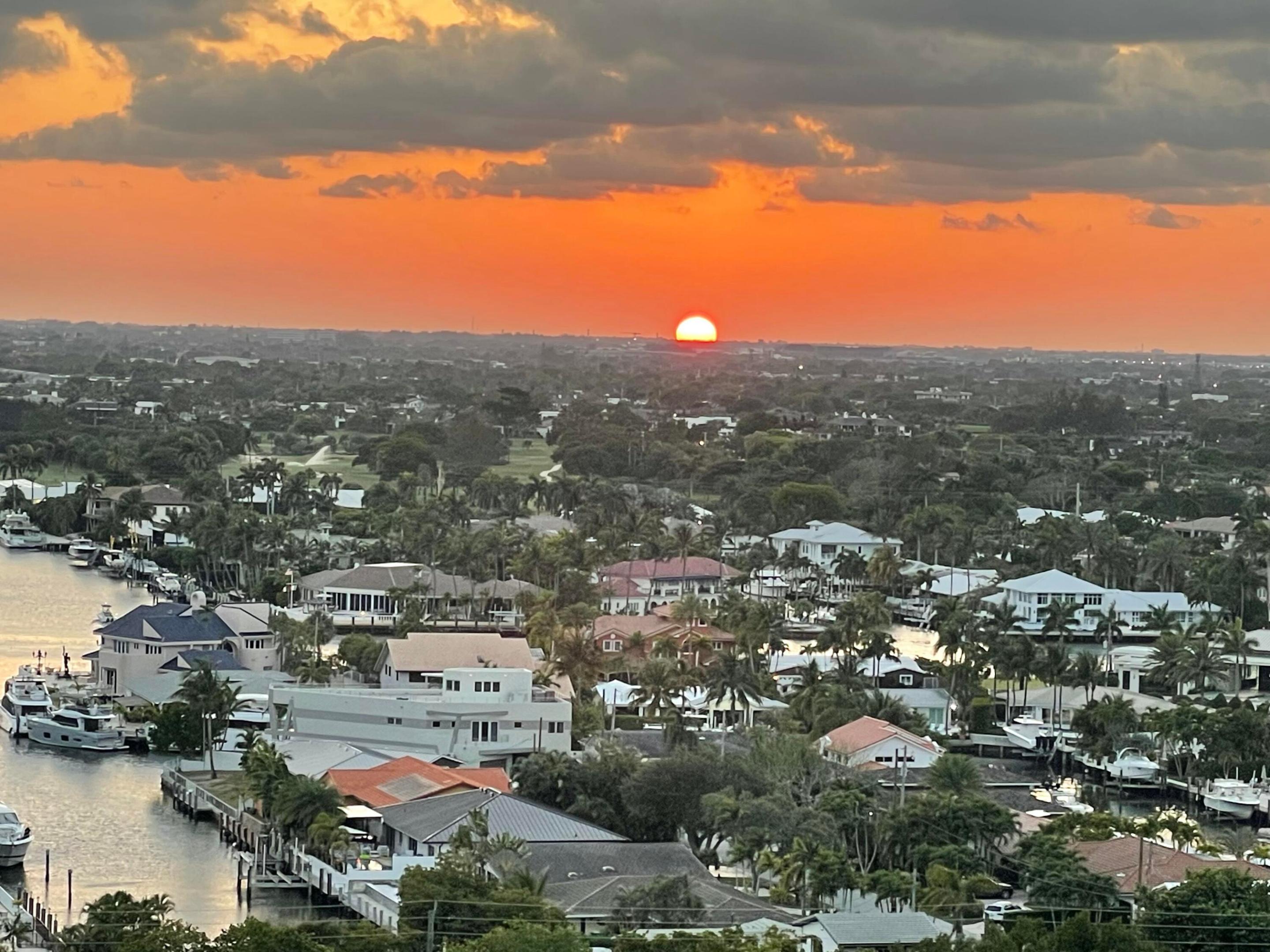 GALT OCEAN CLUB - Residential