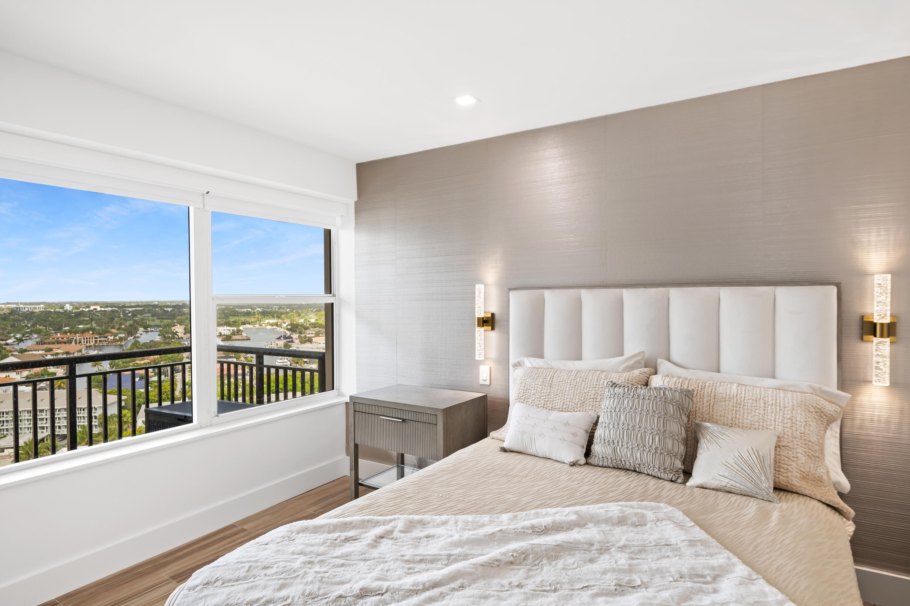 GALT OCEAN CLUB - Residential