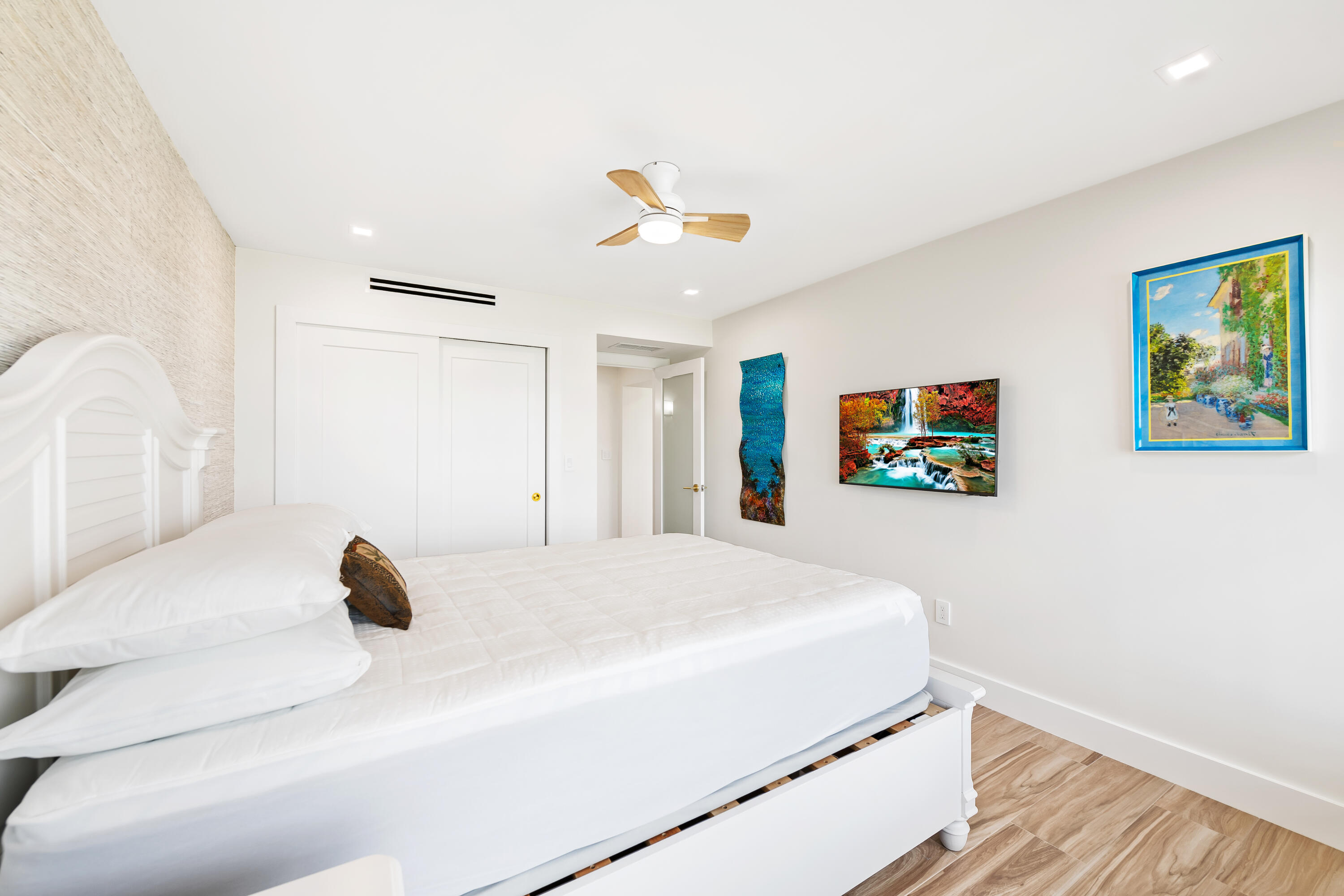 GALT OCEAN CLUB - Residential