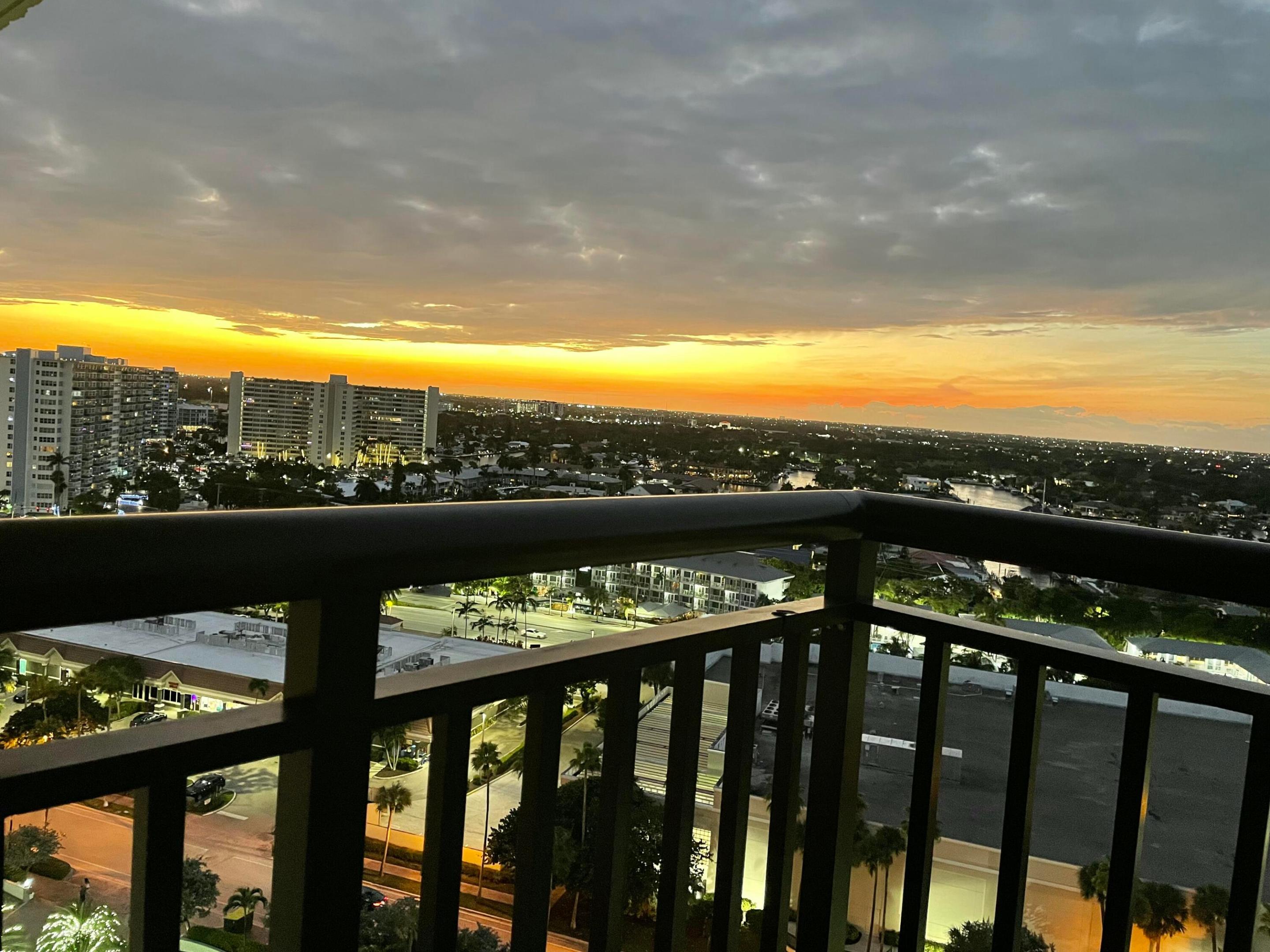 GALT OCEAN CLUB - Residential