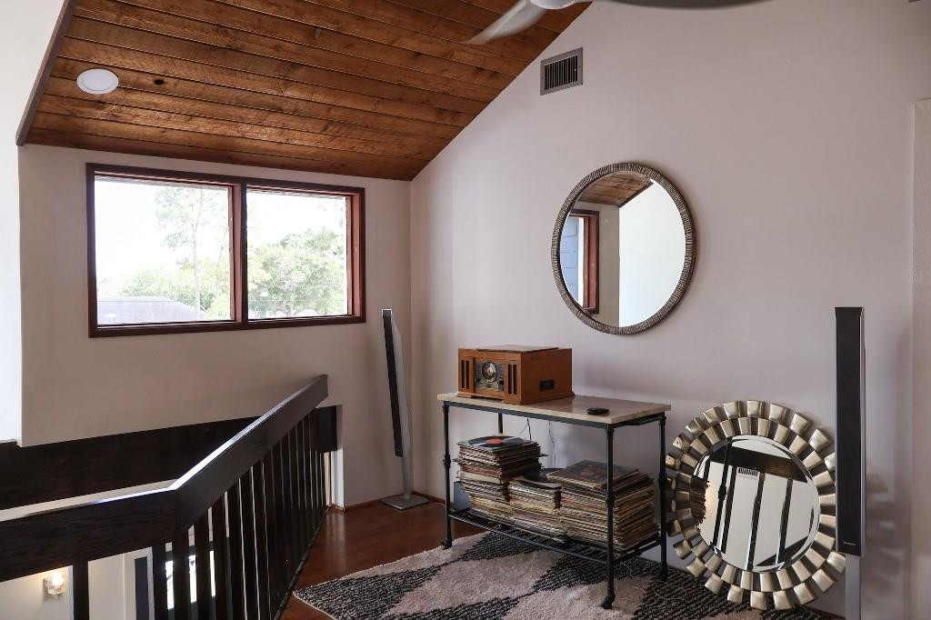 Acreage & Unrec - Residential