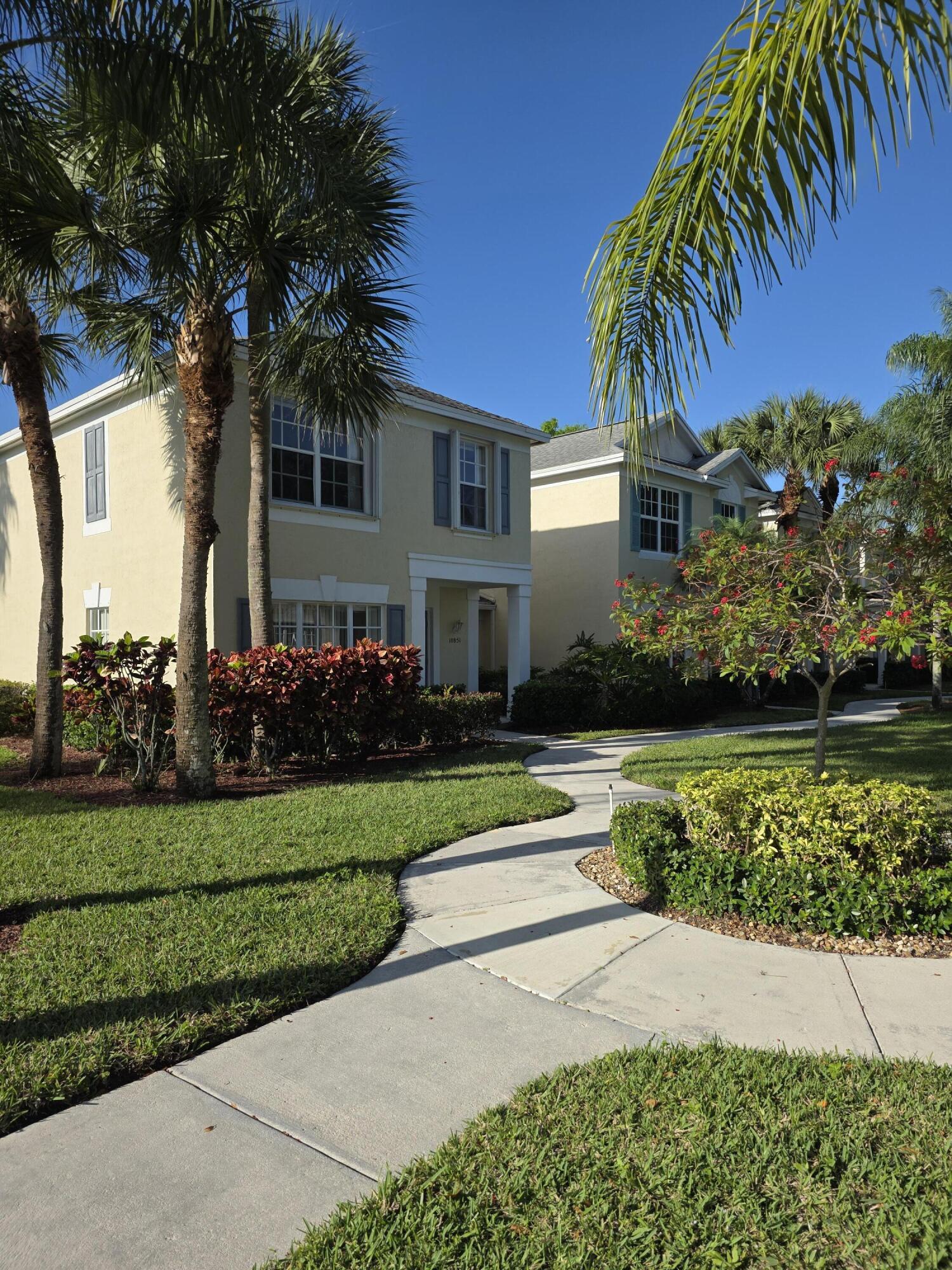 10851 Palm Ridge Lane