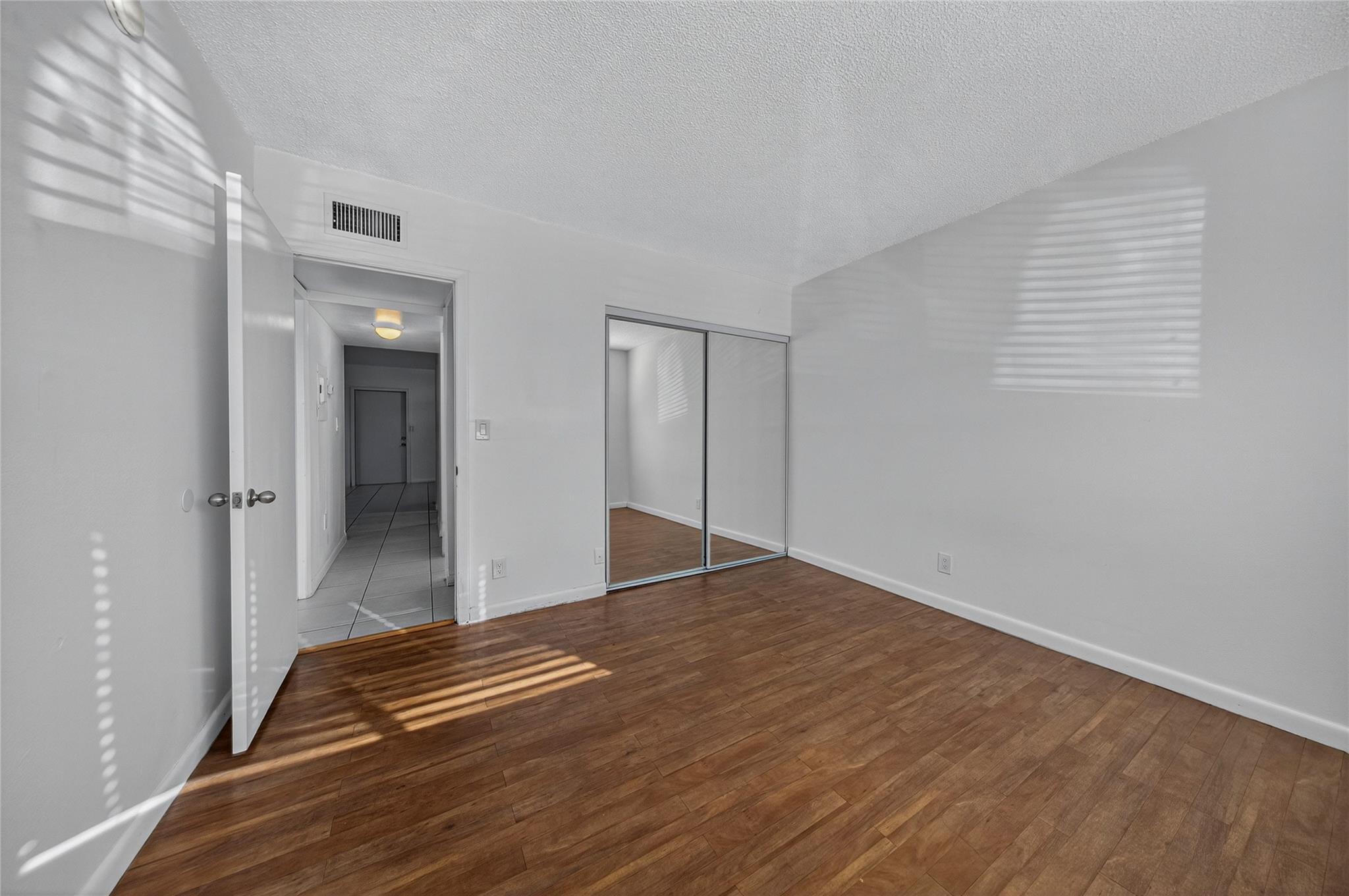 Wooler Heights 40-22 B - Residential Lease