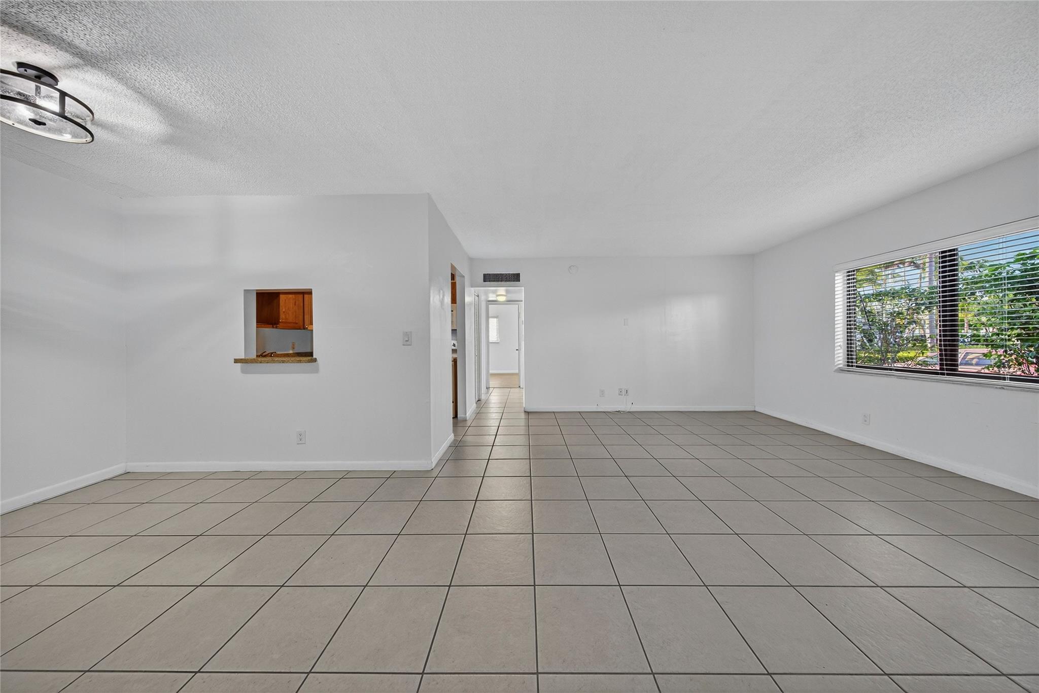 Wooler Heights 40-22 B - Residential Lease