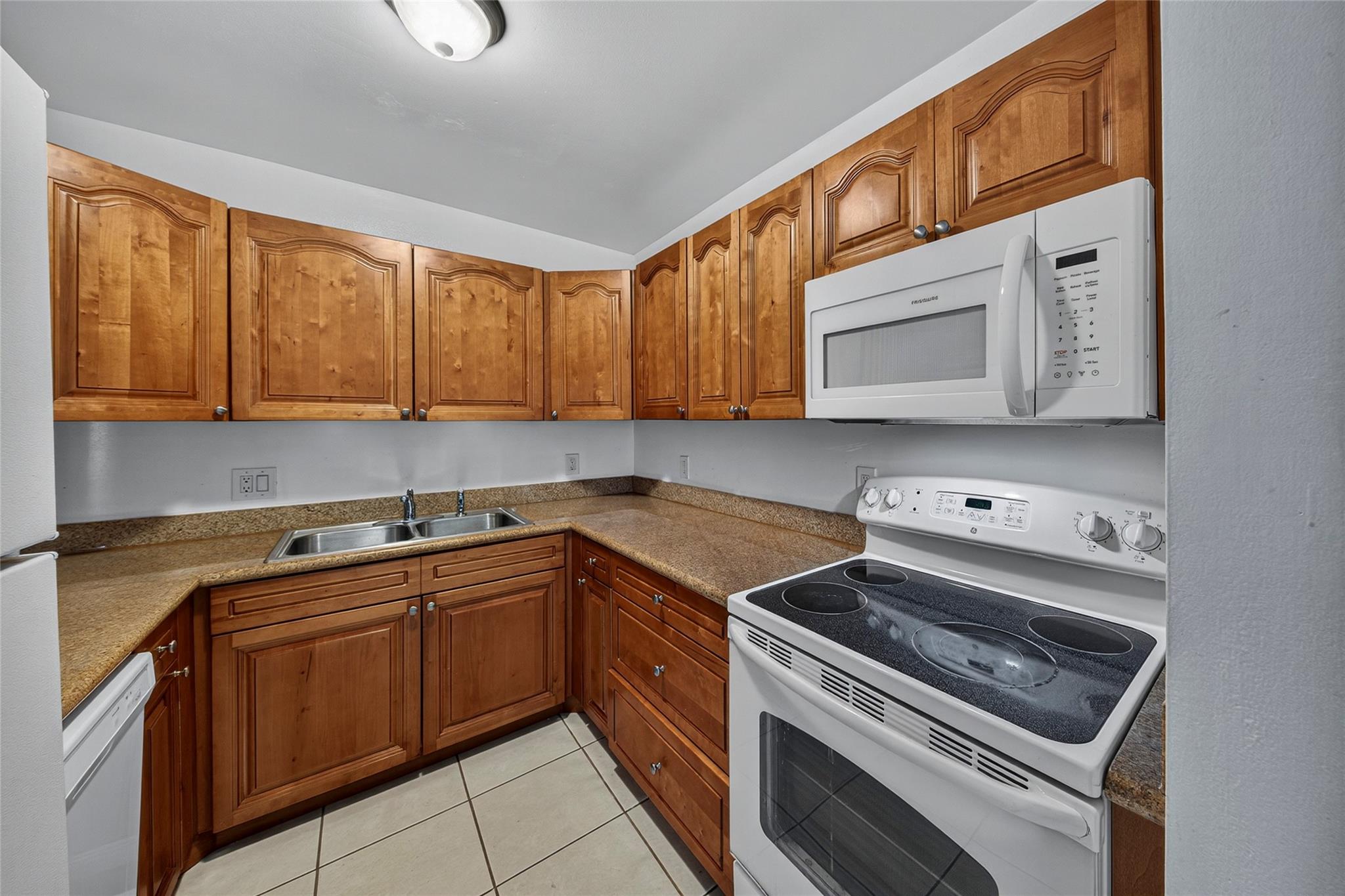 Wooler Heights 40-22 B - Residential Lease