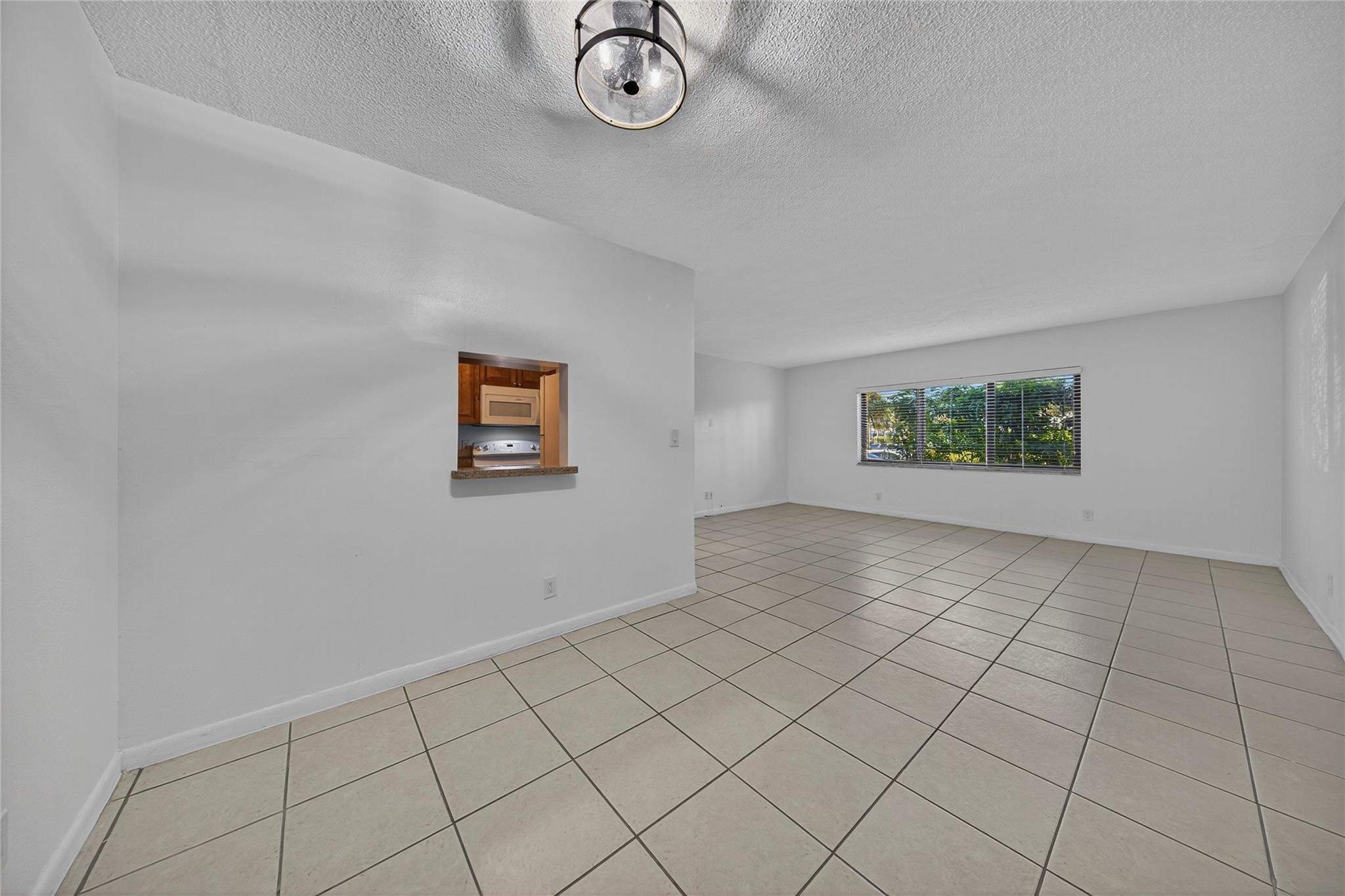 Wooler Heights 40-22 B - Residential Lease