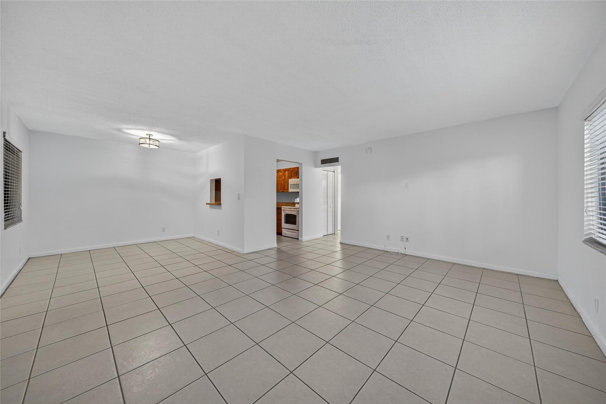 Wooler Heights 40-22 B - Residential Lease